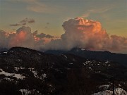 CASTEL REGINA e PIZZO CERRO innevati da Catremerio (11febb21) - FOTOGALLERY